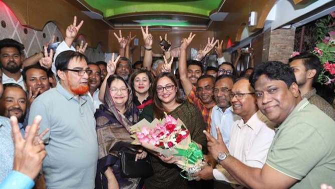 কুমিল্লা সিটি কর্পোরেশন উপনির্বাচনে মেয়র পদে নির্বাচিত হয়েছেন তাহসিন বাহার সূচনা